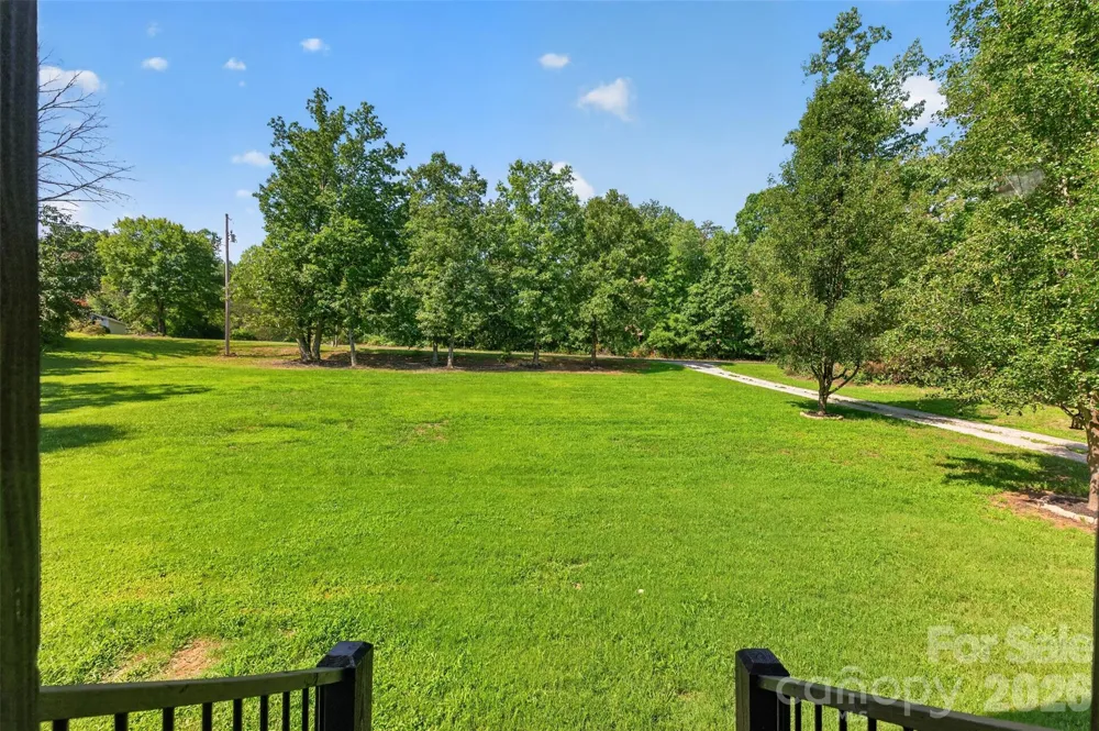 618 Indian Hill Road Olin, NC 28660
