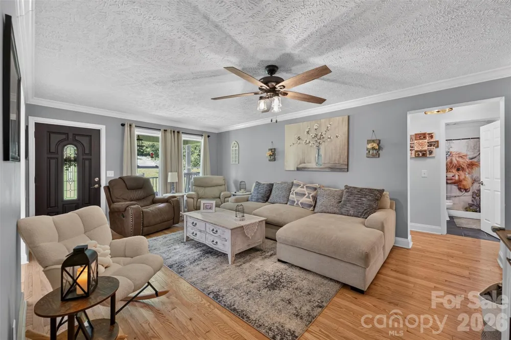 618 Indian Hill Road Olin, NC 28660