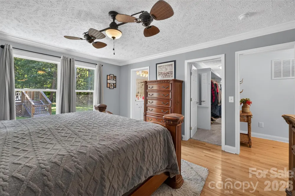 618 Indian Hill Road Olin, NC 28660