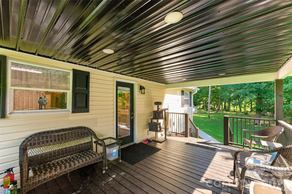 618 Indian Hill Road Olin, NC 28660