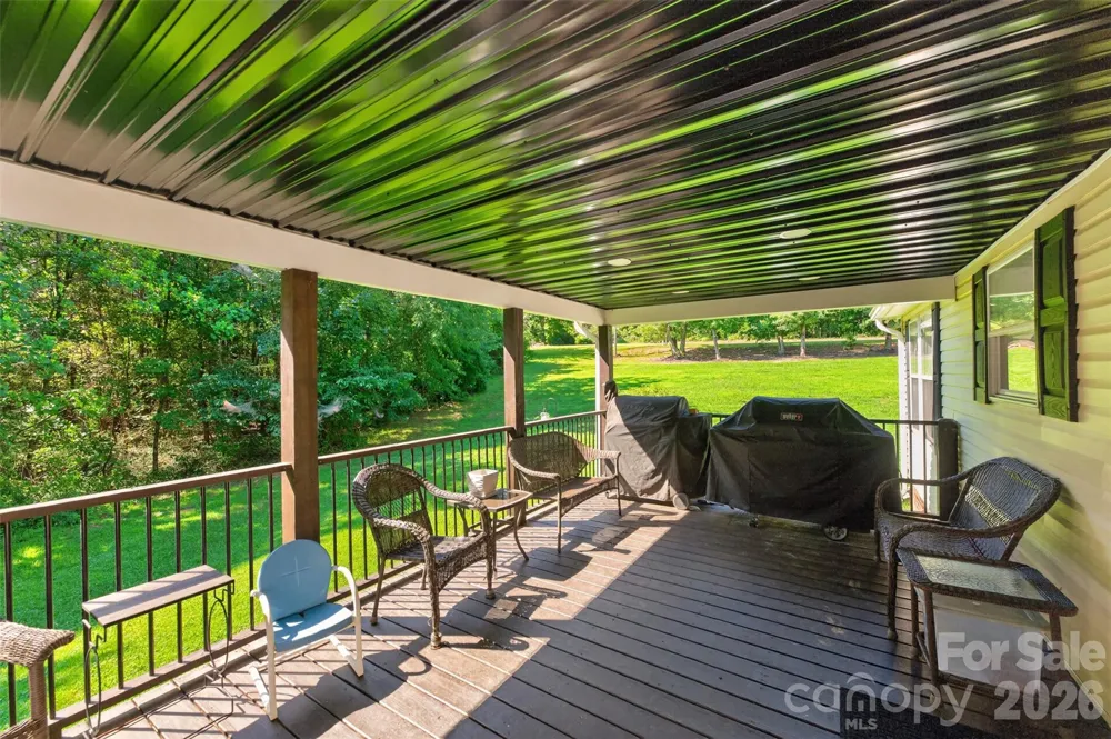 618 Indian Hill Road Olin, NC 28660