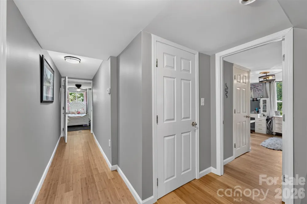 618 Indian Hill Road Olin, NC 28660