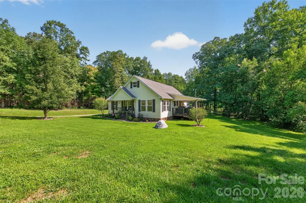 618 Indian Hill Road Olin, NC 28660