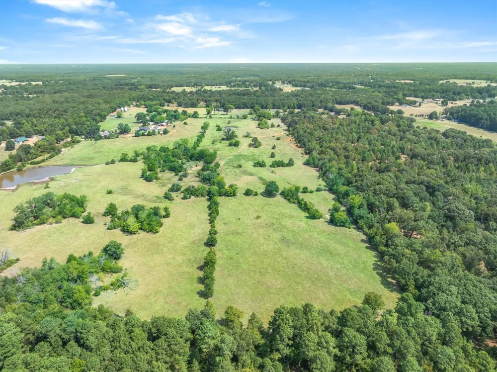 3183 Vz County Road 1712 Grand Saline, TX 75140