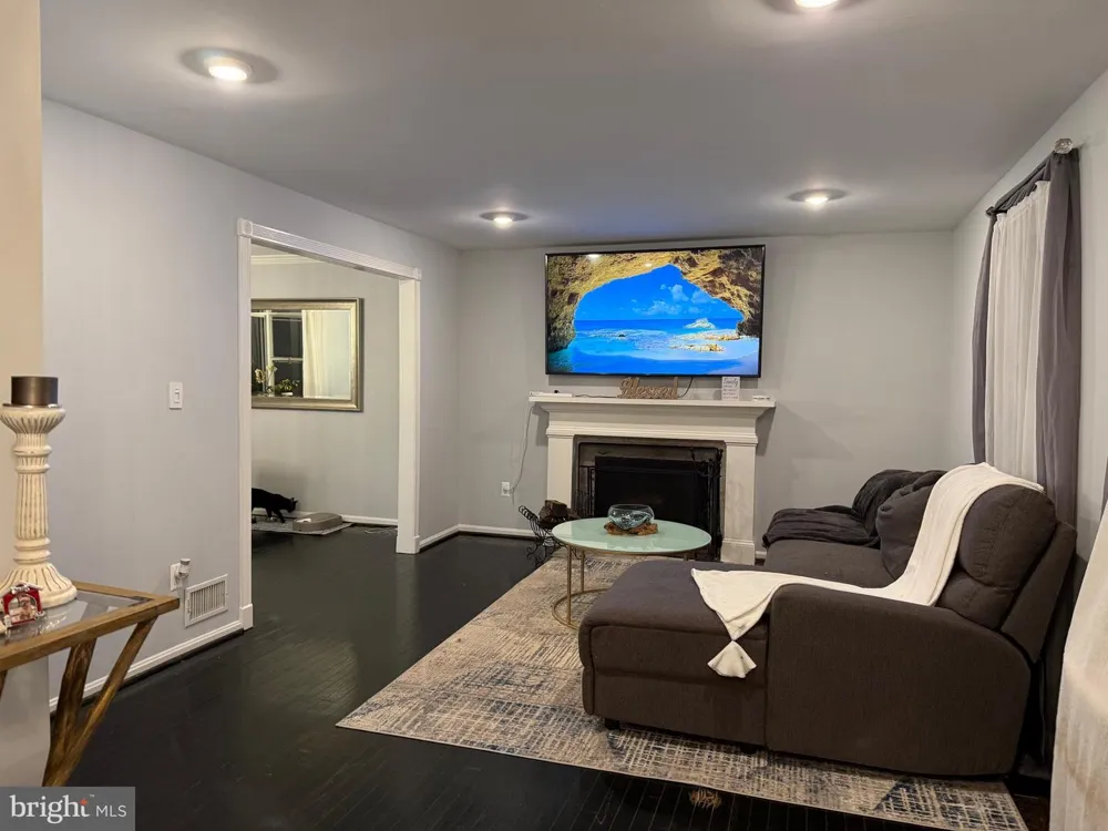 10417 SWEEPSTAKES ROAD Damascus, MD 20872