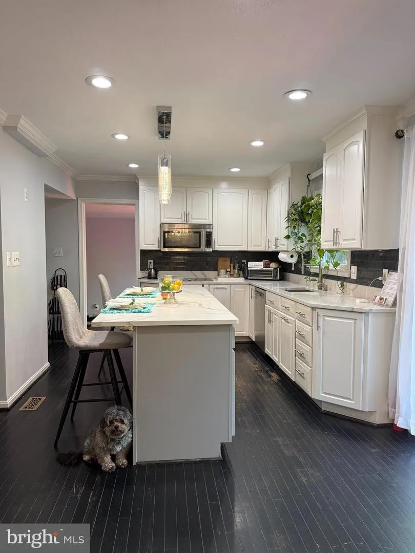 10417 SWEEPSTAKES ROAD Damascus, MD 20872