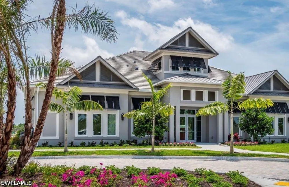 Indies Drive E #202 Naples, FL 34114