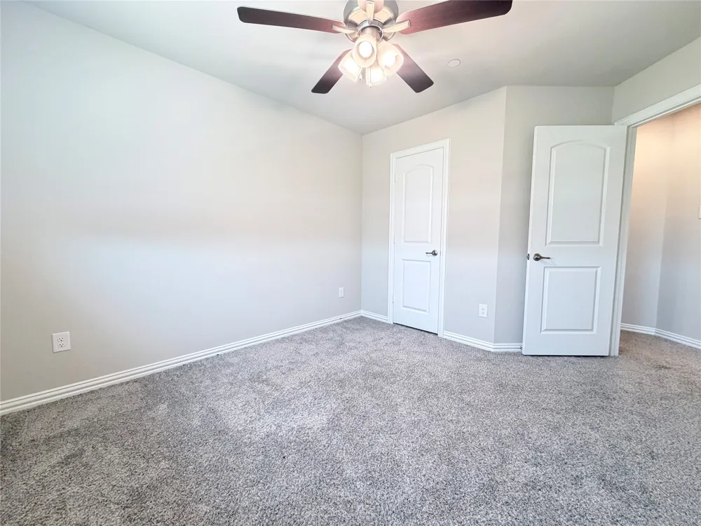 2871 Baneberry Lane Mesquite, TX 75150