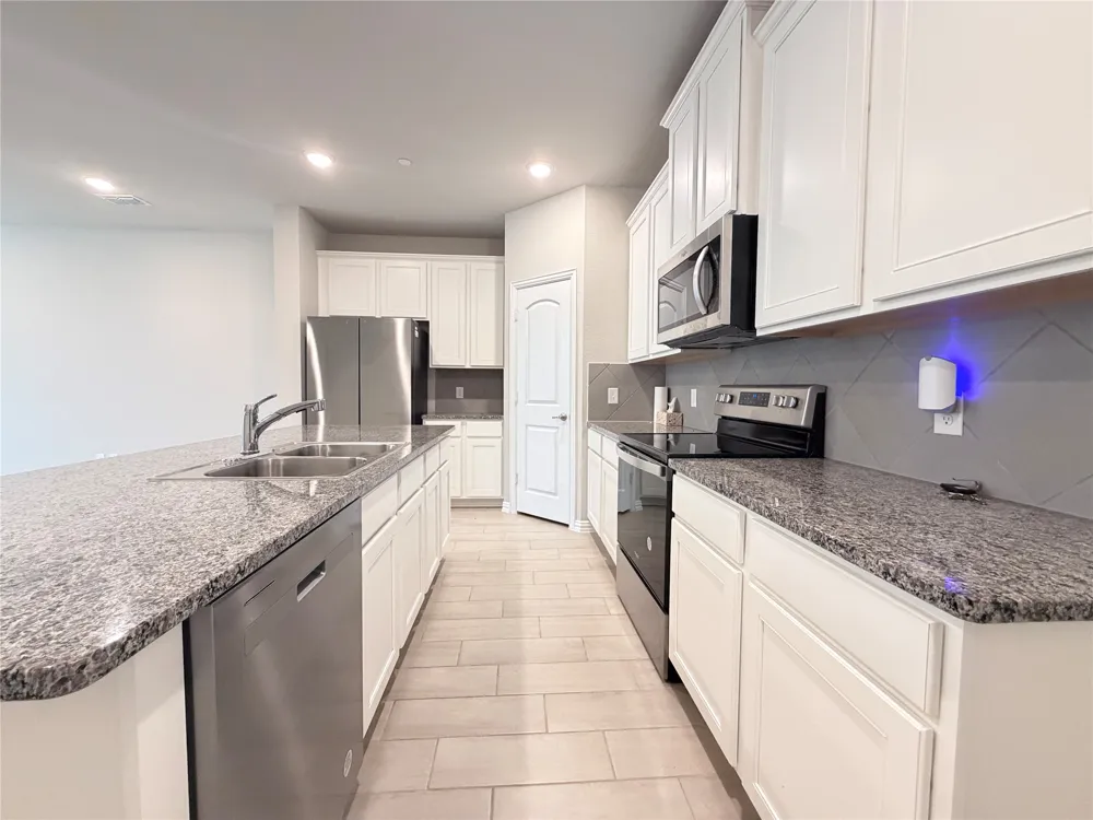 2871 Baneberry Lane Mesquite, TX 75150
