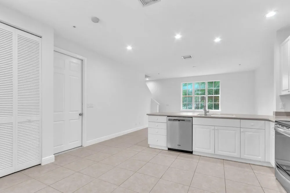 119 Osceola Lane Jupiter, FL 33458