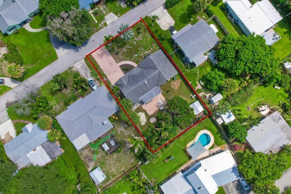 2288 NE PATRICIAN STREET Jensen Beach, FL 34957