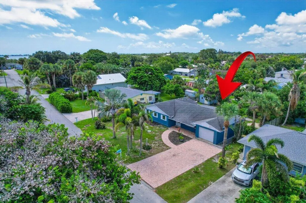 2288 NE PATRICIAN STREET Jensen Beach, FL 34957