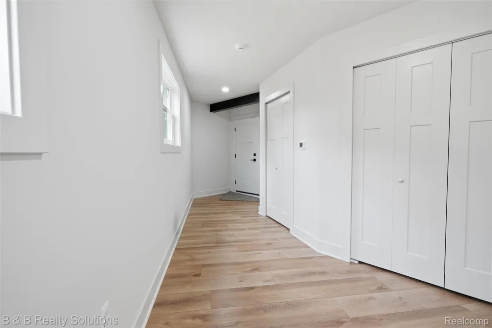 780 Van Dyke Road #Apartment #3 Almont Village, MI 48003
