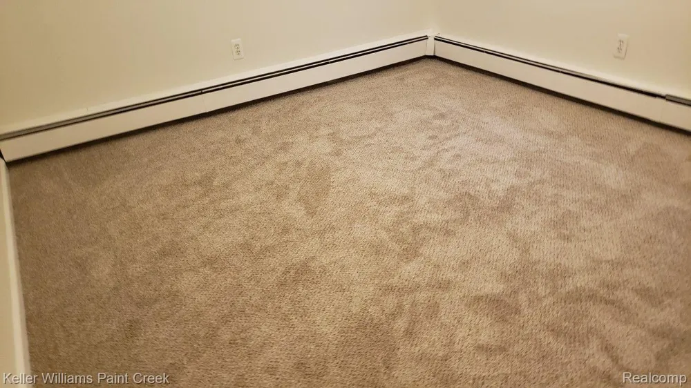 635 CUMBERLAND STREET Mt Clemens City, MI 48043