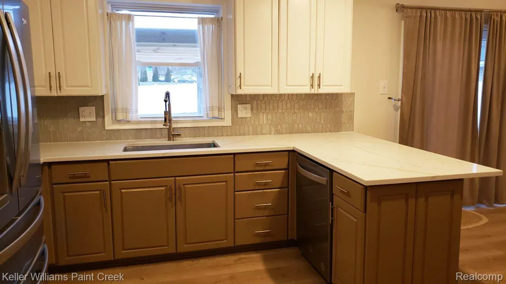 635 CUMBERLAND STREET Mt Clemens City, MI 48043