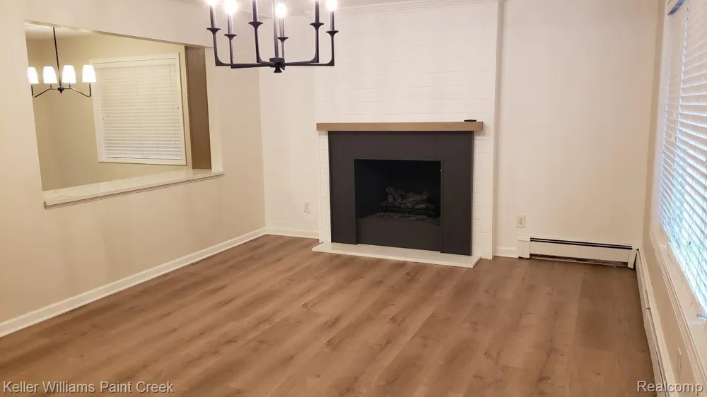 635 CUMBERLAND STREET Mt Clemens City, MI 48043