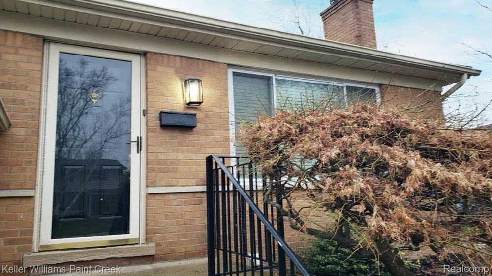 635 CUMBERLAND STREET Mt Clemens City, MI 48043