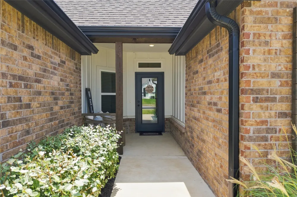 27900 E 107th Street S Coweta, OK 74429