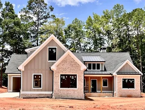 467 Lake Varner Drive
