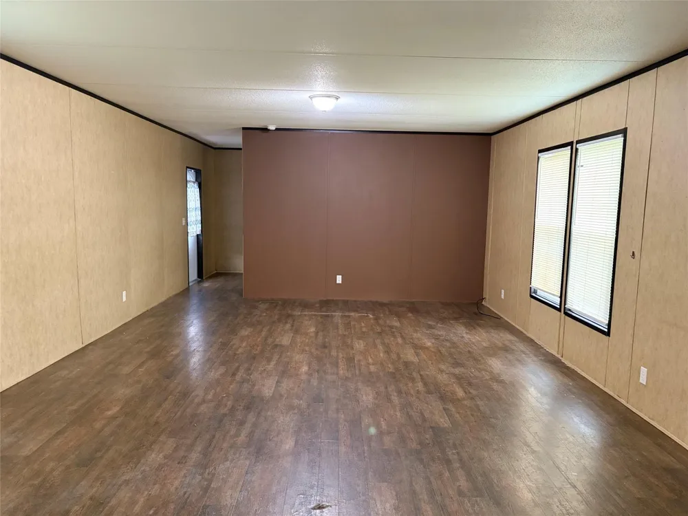 215 Live Oak Street Crosby, TX 77532