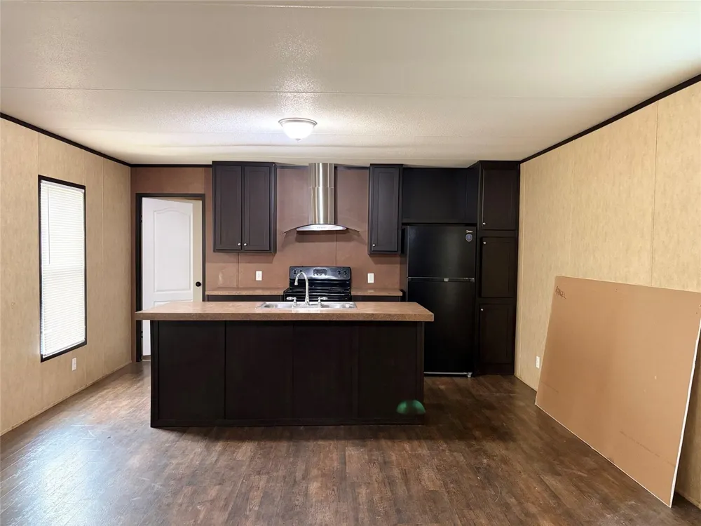 215 Live Oak Street Crosby, TX 77532