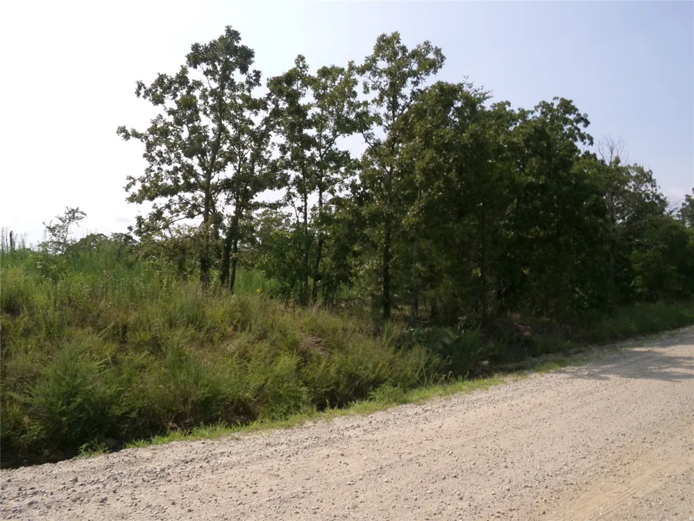 4230 ROAD Eufaula, OK 74432