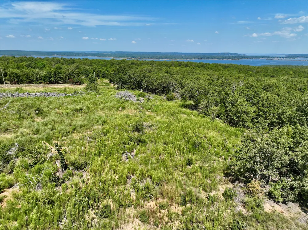 4230 ROAD Eufaula, OK 74432