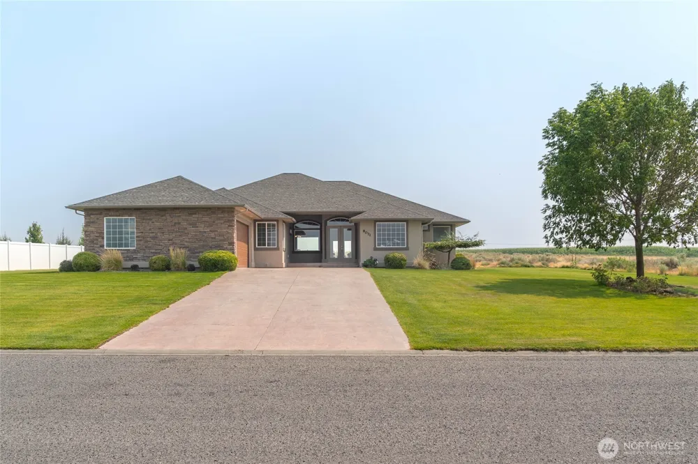 8071 Dune Lake Road SE Moses Lake, WA 98837