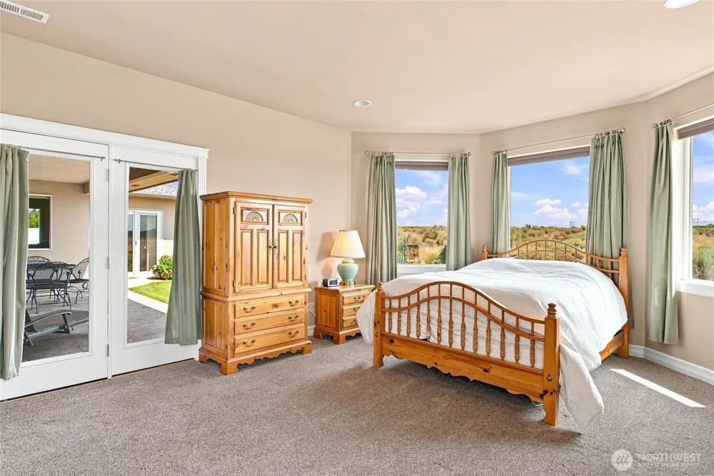 8071 Dune Lake Road SE Moses Lake, WA 98837