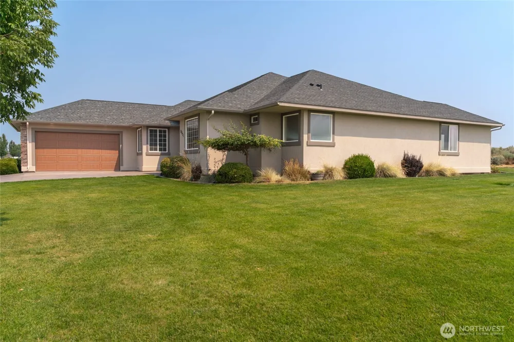 8071 Dune Lake Road SE Moses Lake, WA 98837