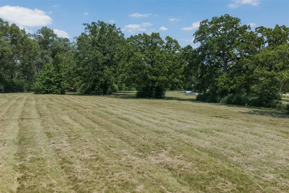 1852 County Road 202 Centerville, TX 75833