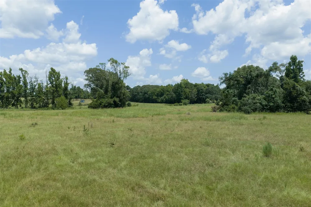 1852 County Road 202 Centerville, TX 75833
