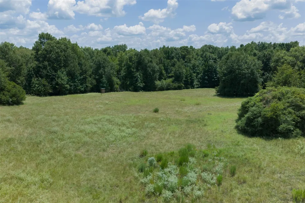 1852 County Road 202 Centerville, TX 75833