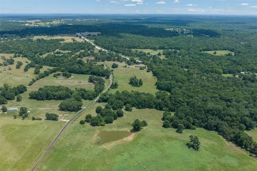 1852 County Road 202 Centerville, TX 75833