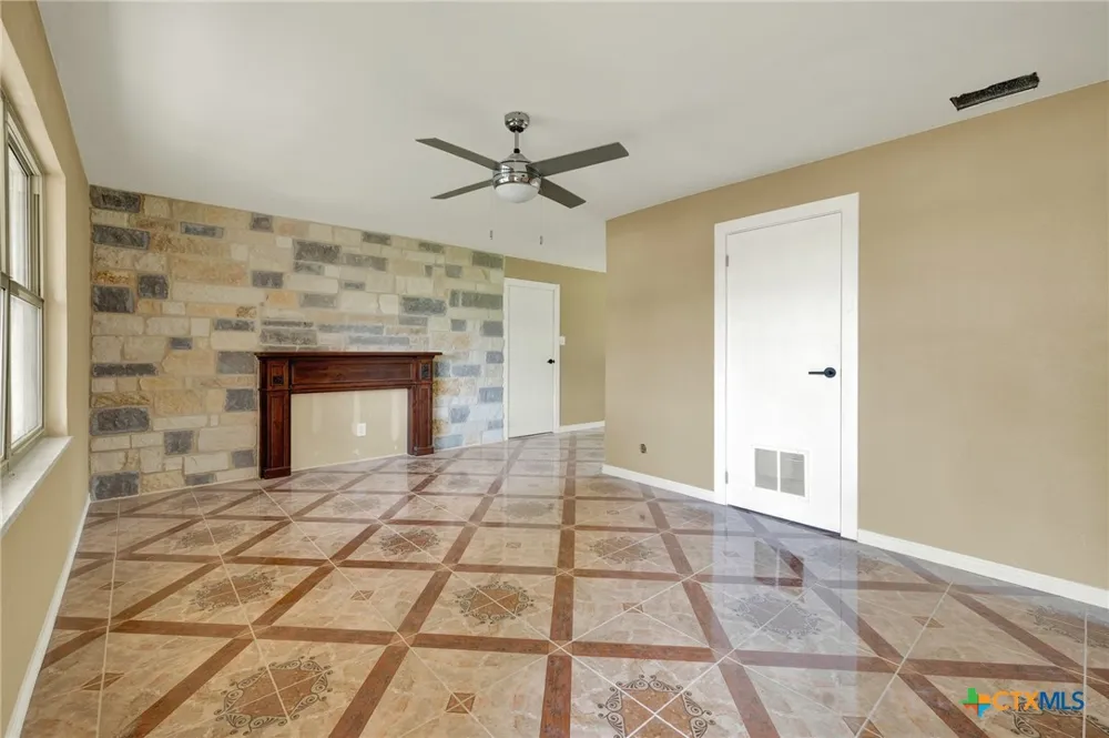 440 Rusch Lane New Braunfels, TX 78132