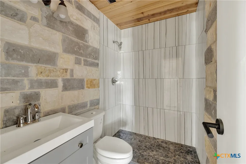 440 Rusch Lane New Braunfels, TX 78132