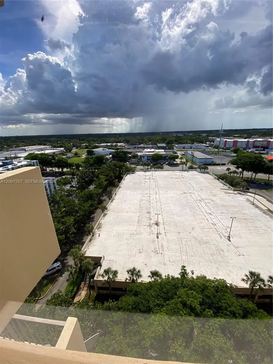 1470 NE 123rd St #A1406 North Miami, FL 33161