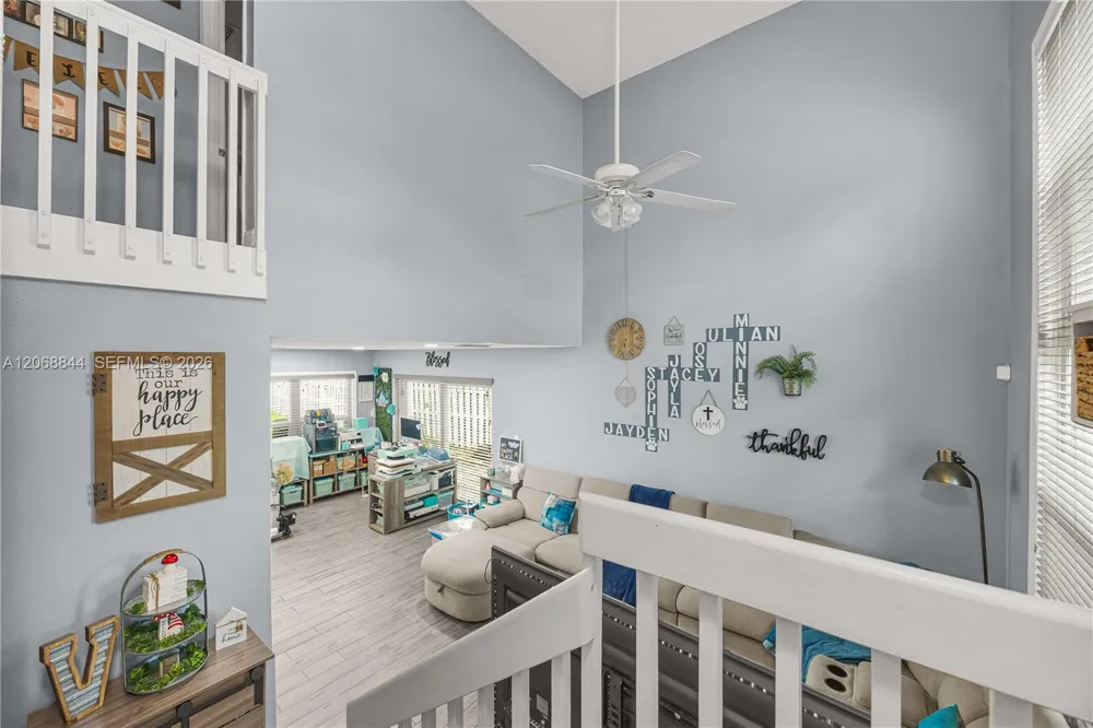 7216 SW 44th Ct Davie, FL 33314