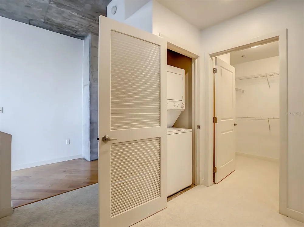 155 S COURT AVENUE #1106 Orlando, FL 32801