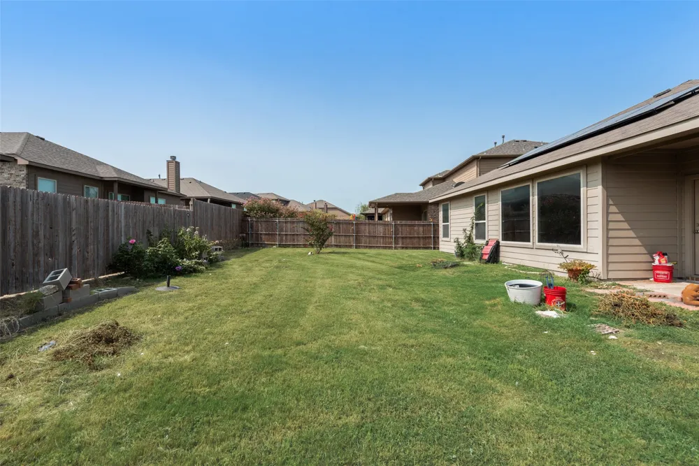 1733 Falling Star Drive Fort Worth, TX 76052