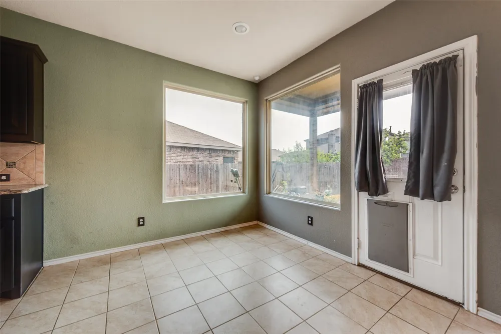 1733 Falling Star Drive Fort Worth, TX 76052