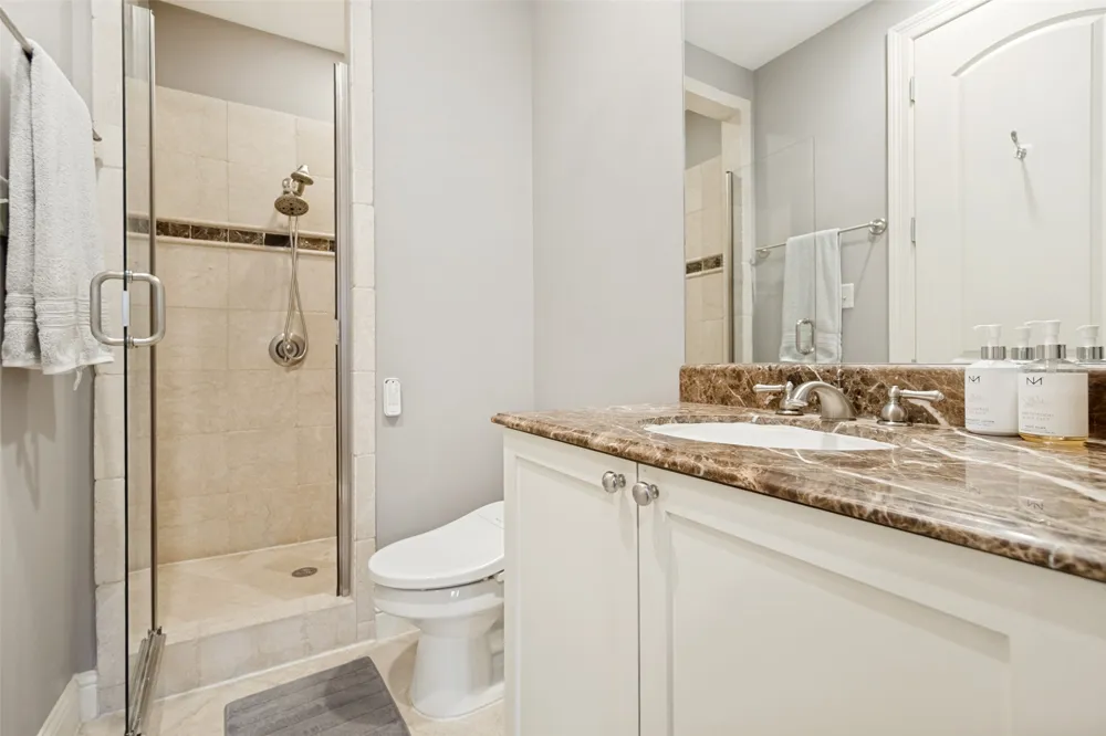 2716 Hibernia Street Dallas, TX 75204