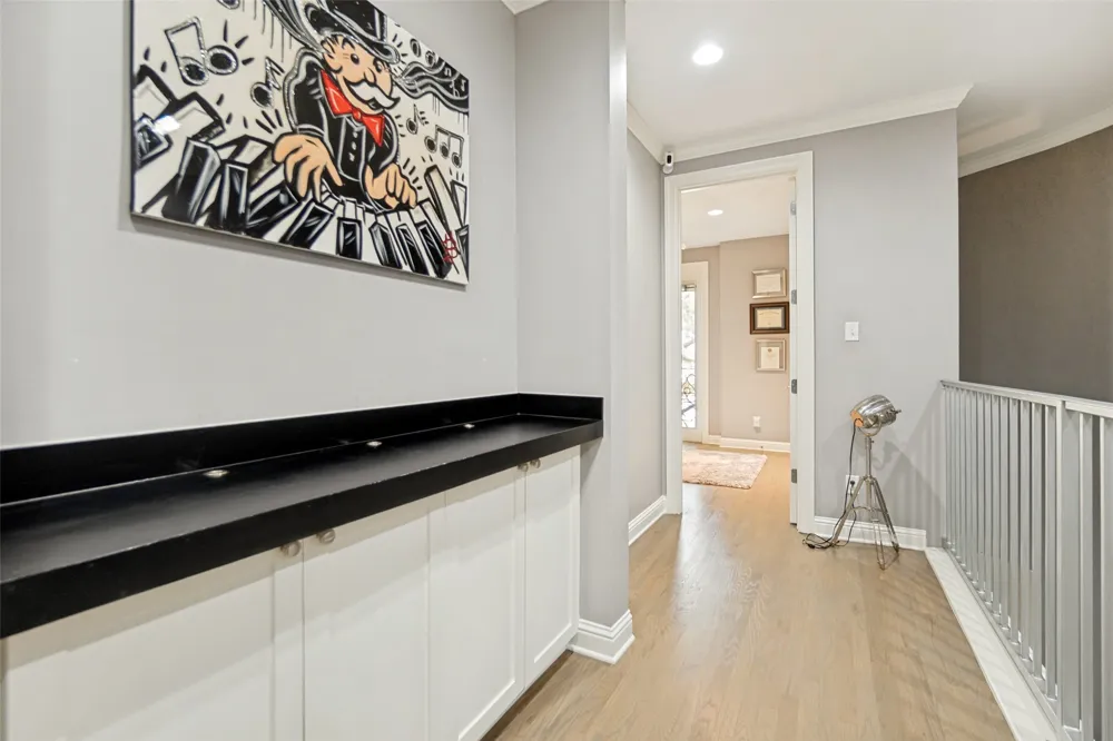 2716 Hibernia Street Dallas, TX 75204