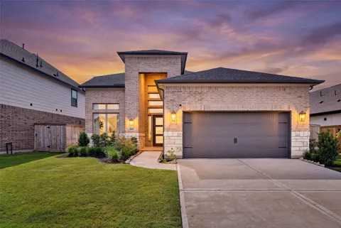 2803 Sweet Honey Lane