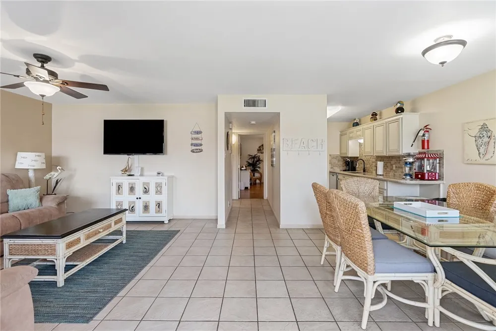 15005 Windward Drive #110 Corpus Christi, TX 78418