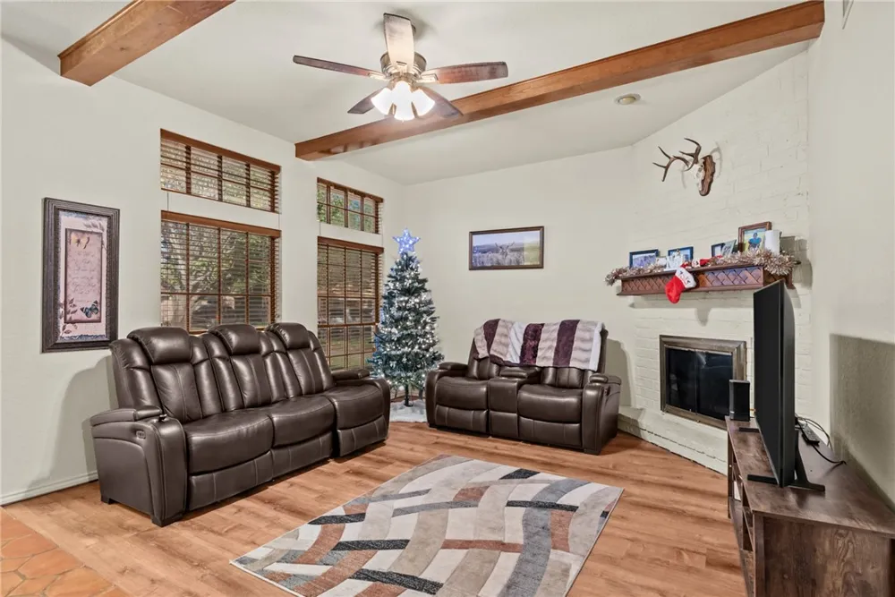 3218 Kennsington Court Corpus Christi, TX 78414