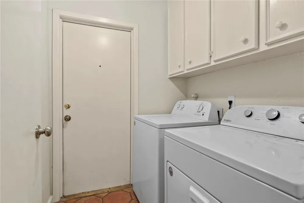 3218 Kennsington Court Corpus Christi, TX 78414
