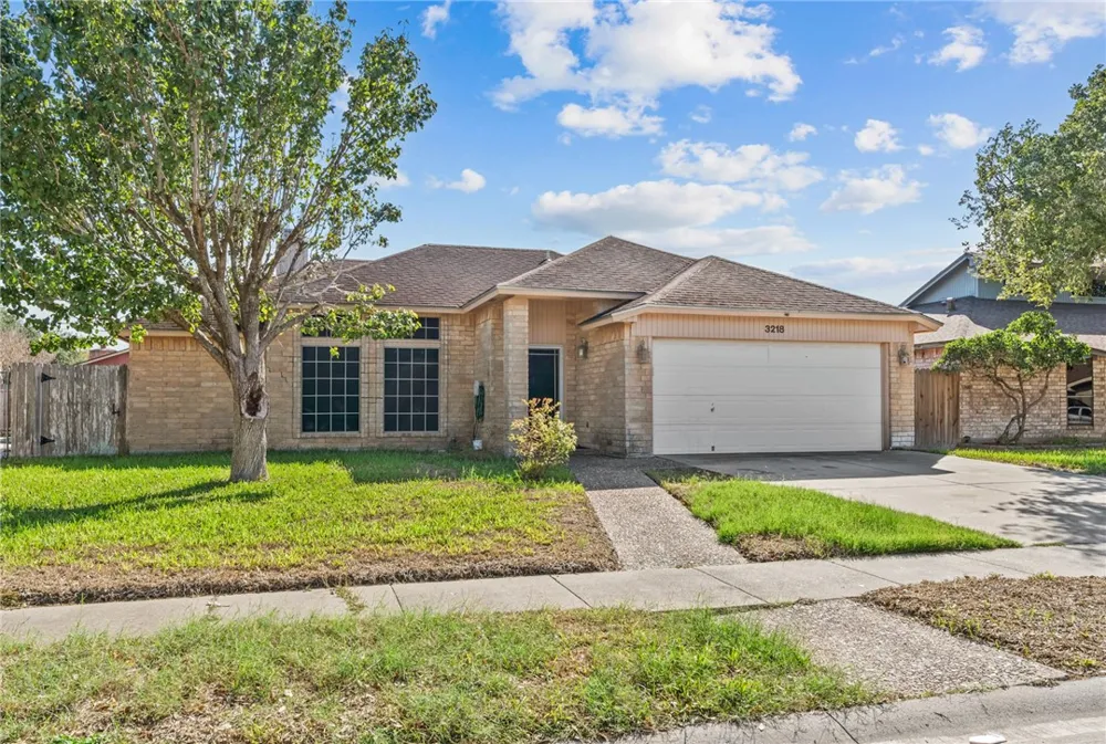3218 Kennsington Court Corpus Christi, TX 78414