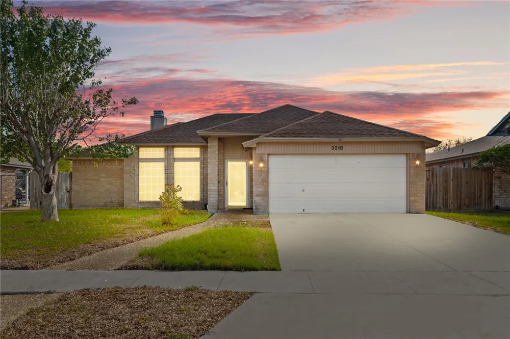 3218 Kennsington Court Corpus Christi, TX 78414
