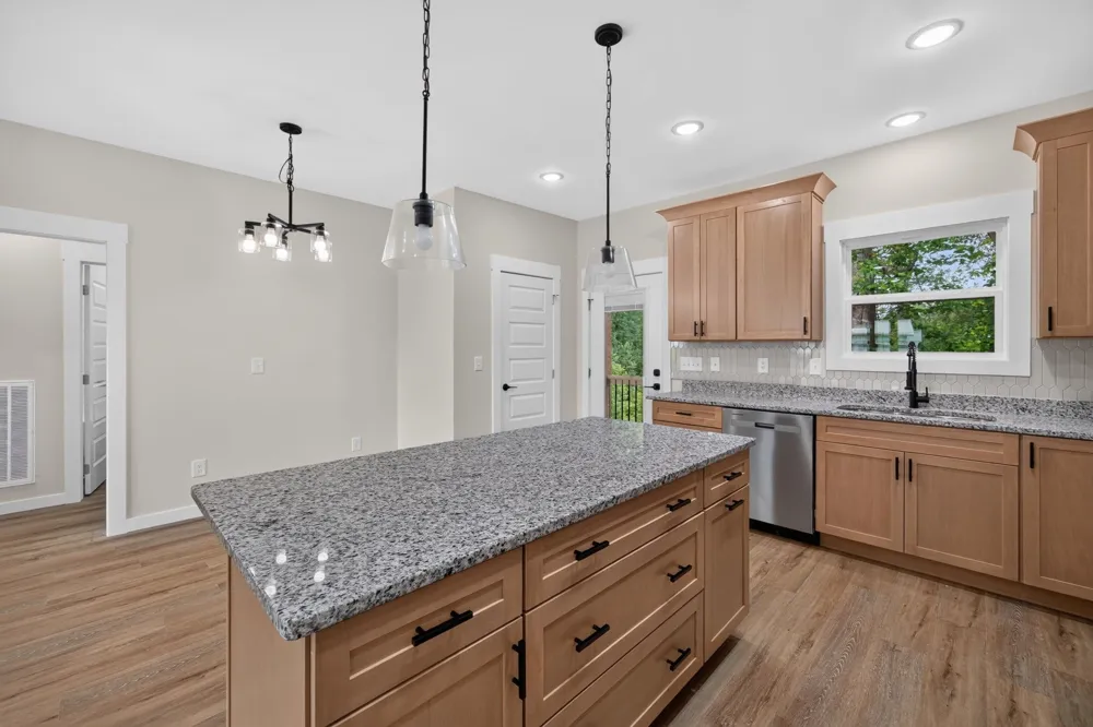 8634 Holmes Creek Rd Smithville, TN 37166